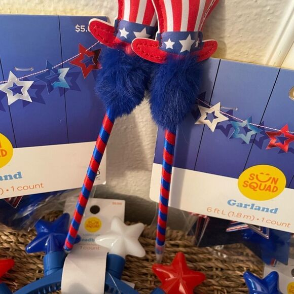 4th of July Party Supplies Light Up Star Headbands Light up Star Glasses Garland - Picture 6 of 12